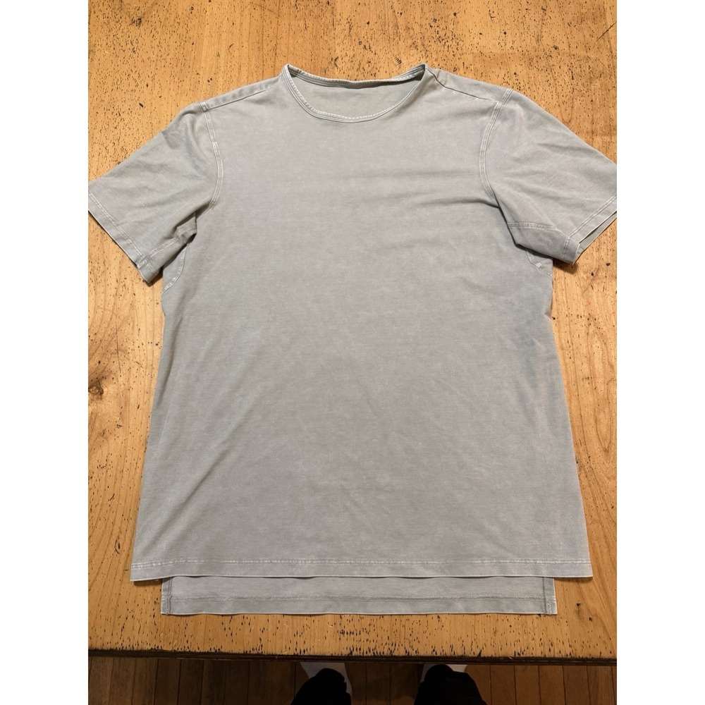 NWT Lululemon 5 year Basic Tee Sun Wash Medium Green/ Grey Mens